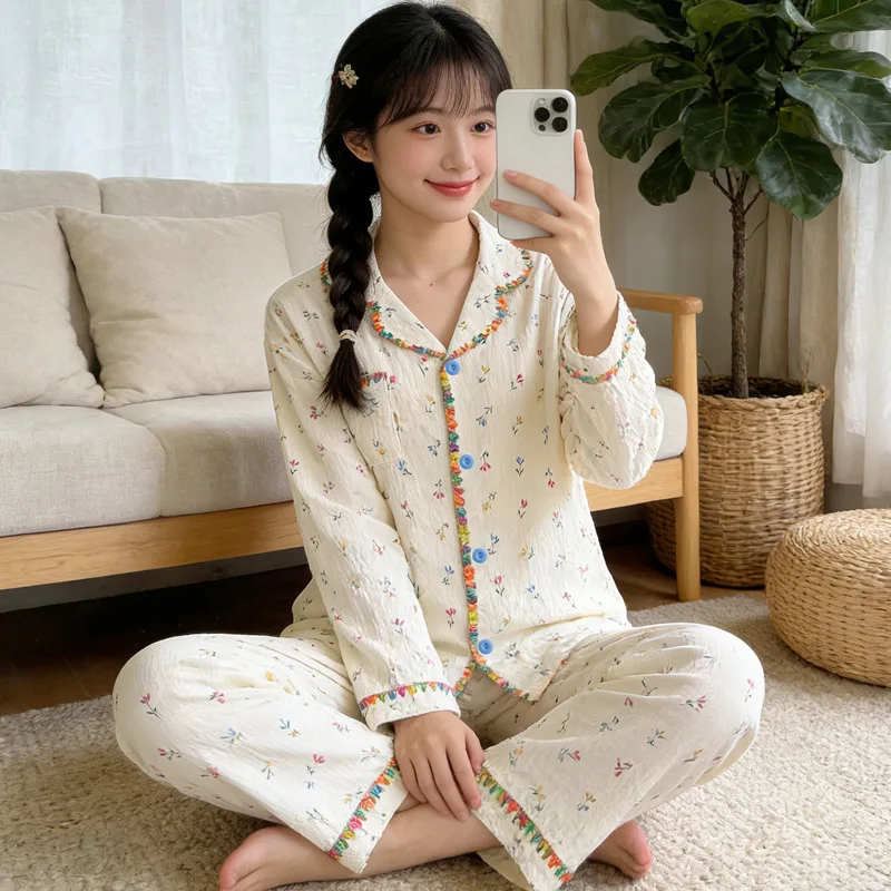 

Spring New Arrival: Cloud-Cotton Long-Sleeve Loungewear Floral-Print Pajamas for Girls Colorful Crescent-Shaped Hem Two-Piece Se
