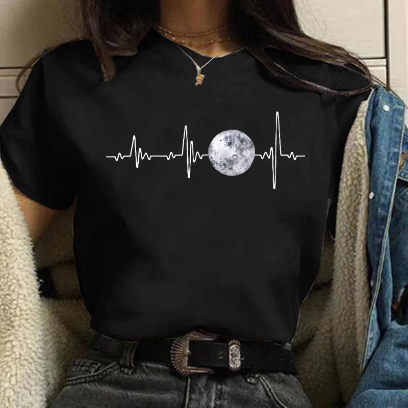 New Moon Printed Black Women's T-shirt Casual Round Neck T-shirt Lunar Eclipse Summer Short Sleeved Women's Clothing Tops Tees