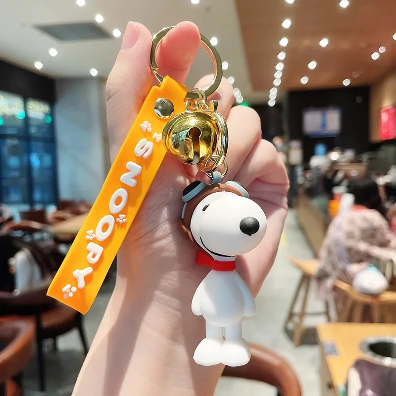 Cute and stylish new Snoopy cartoon dog design for 2026, can be used as a bag charm, backpack pendant, or car keychain. - view 5