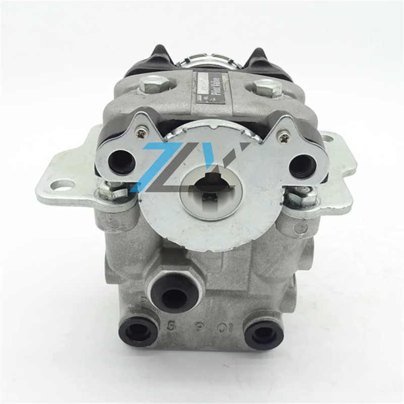 Pc78 Pc200-7 Pc200-8 Excavator Spare Parts Foot Pedal Valve 702-16-01542