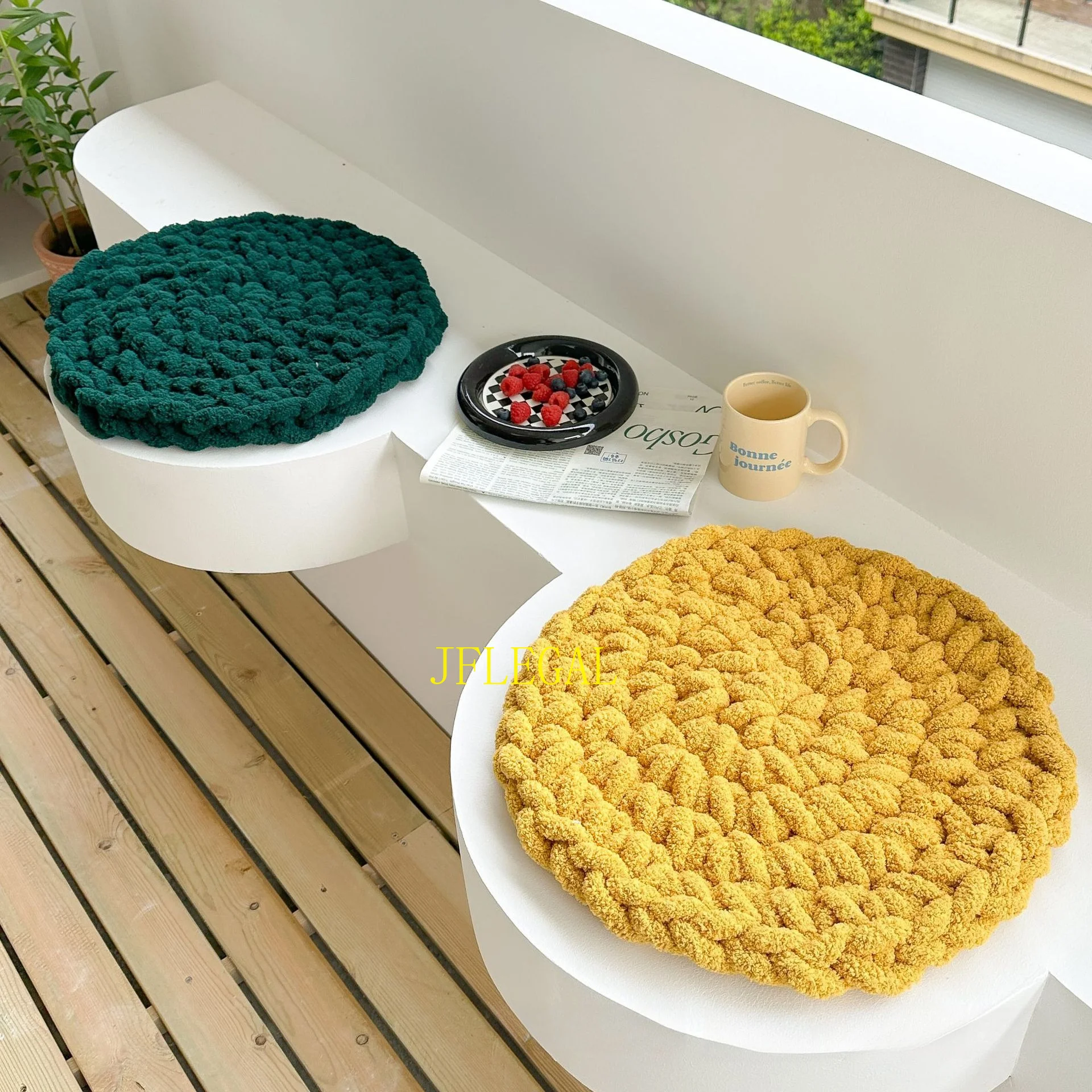 Handmade Thick Fiber Knitted Round Cushion 48cm Diameter Anti-scald Pot Mat Soft Sofa Seat Pad Multi-use Home Decor