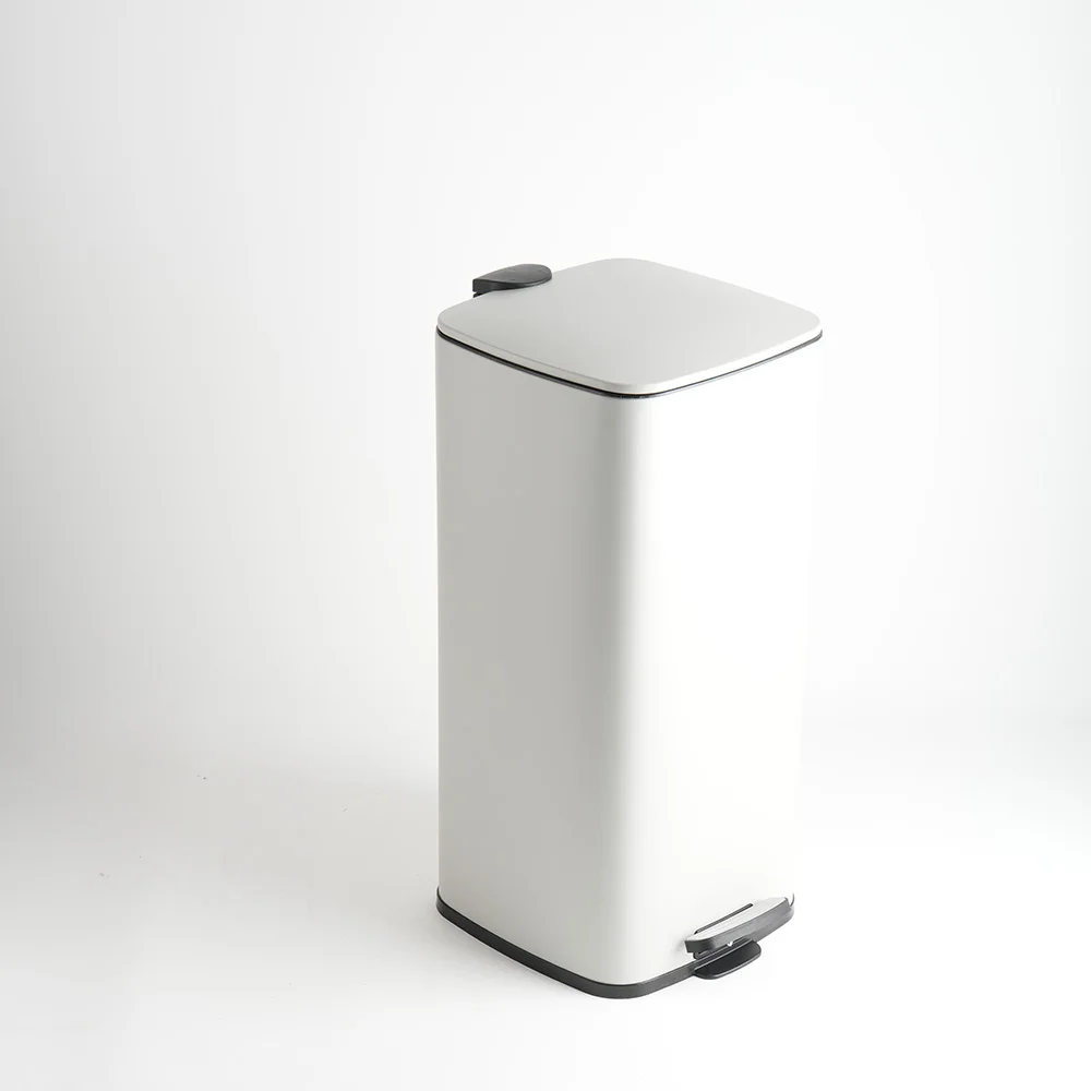 Metal Powder Coated 30L Foot Operated Trash Can Large Capacity Waste Bin with High Quality Plastic Inner Bucket