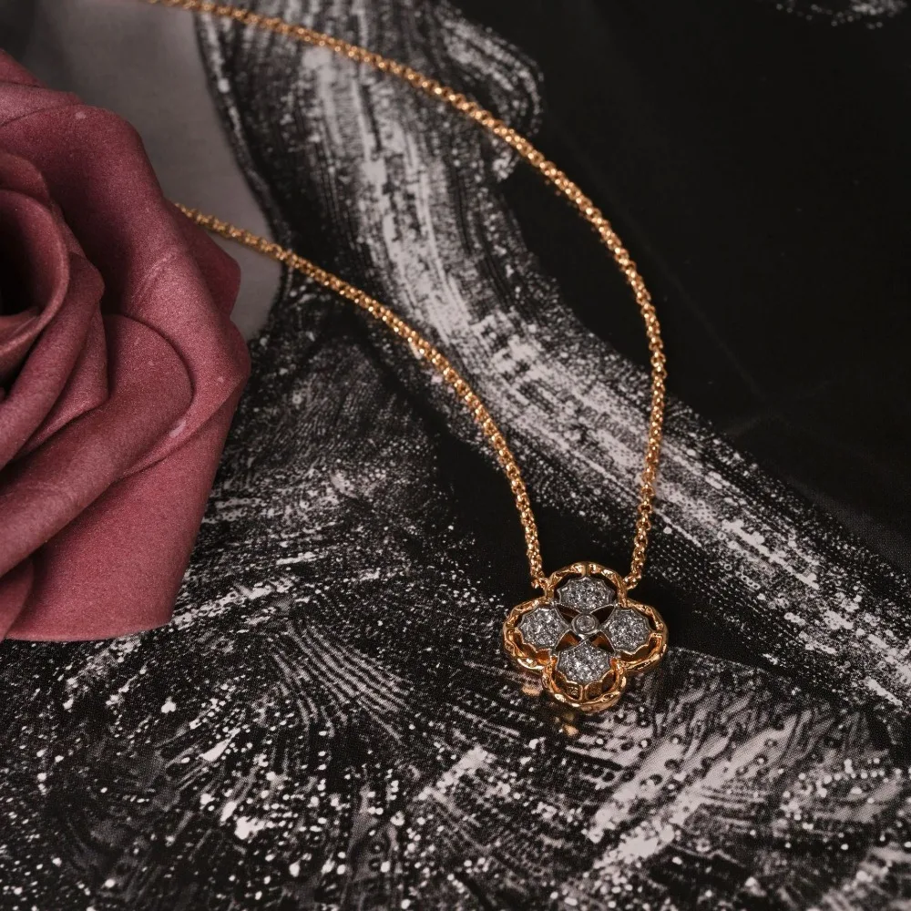 

Women's Clover Pendant Necklace Rhodium Plated with Cubic Zirconia, Elegant Choker, Lucky Gift for Her, Dainty Jewelry