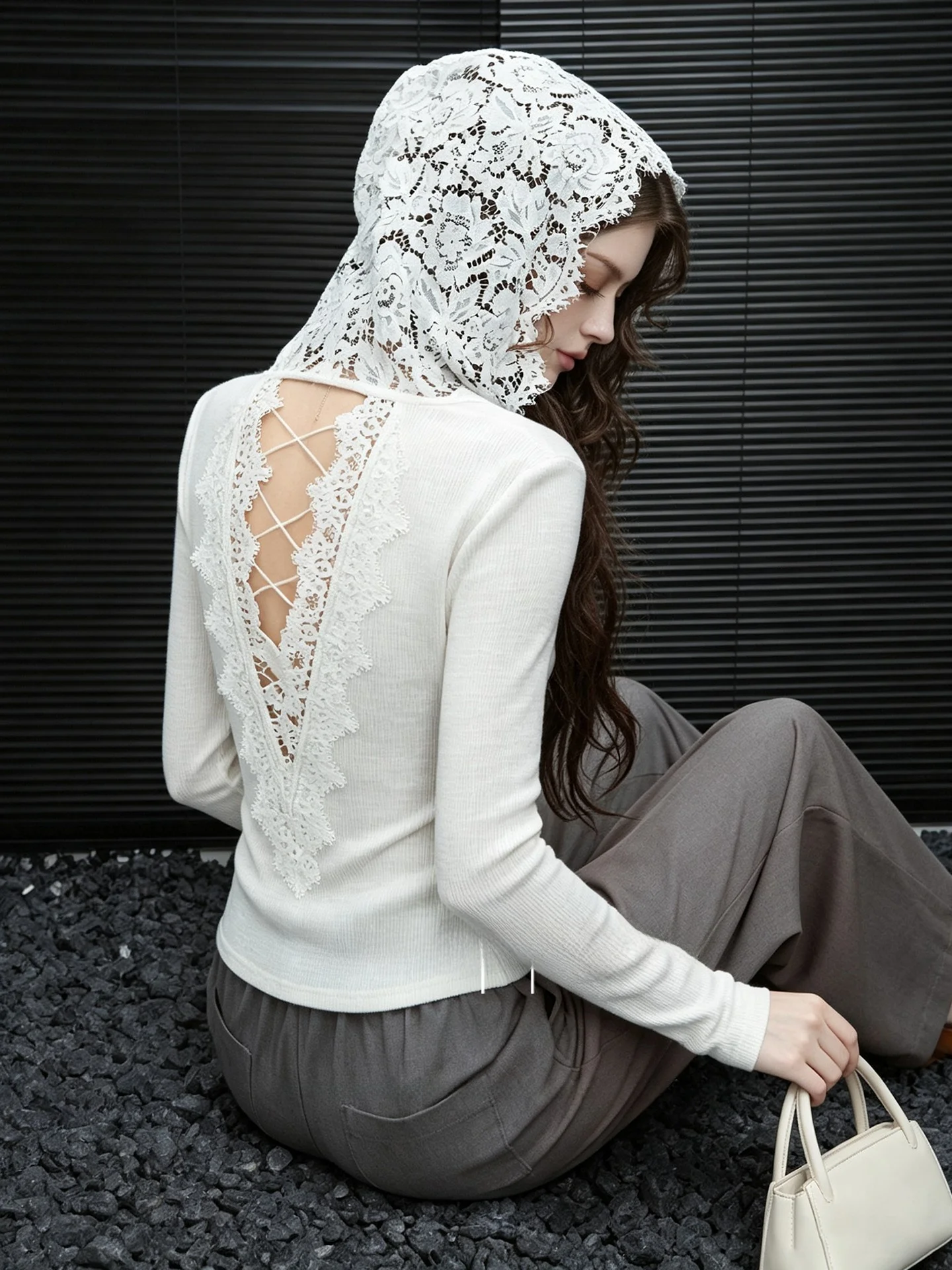 Huaappuw Lace Trim Hoodie T-Shirt Backless Splice Slim Fit Long Sleeve French Style Women's Autumn Fashion Casual Top
