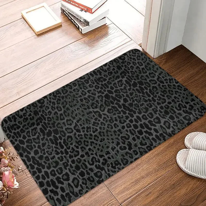 Stylish Black Leopard Print Floor Mat - Fashionable and Durable Decor for Home Entrances, Bathrooms, and Living Spaces