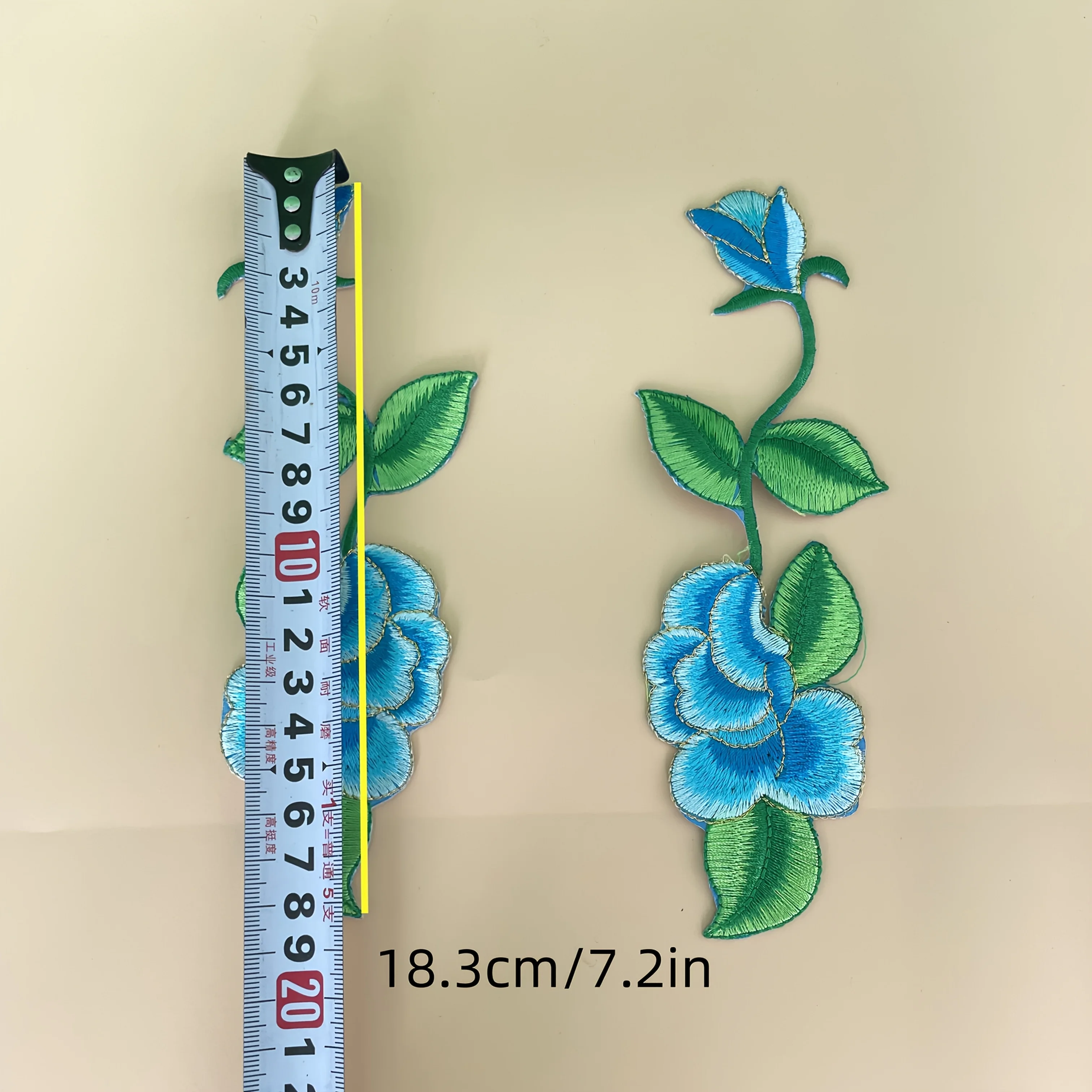4 Sets of DIY Flower Clothing Accessories, Suitable for Decorative Elements on Clothes, Pants, Bags and Hats