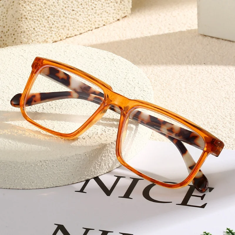 Men's Square Frame Fashionable Eyeglass Frames for Middle-Aged and Elderly People to Read and See Print