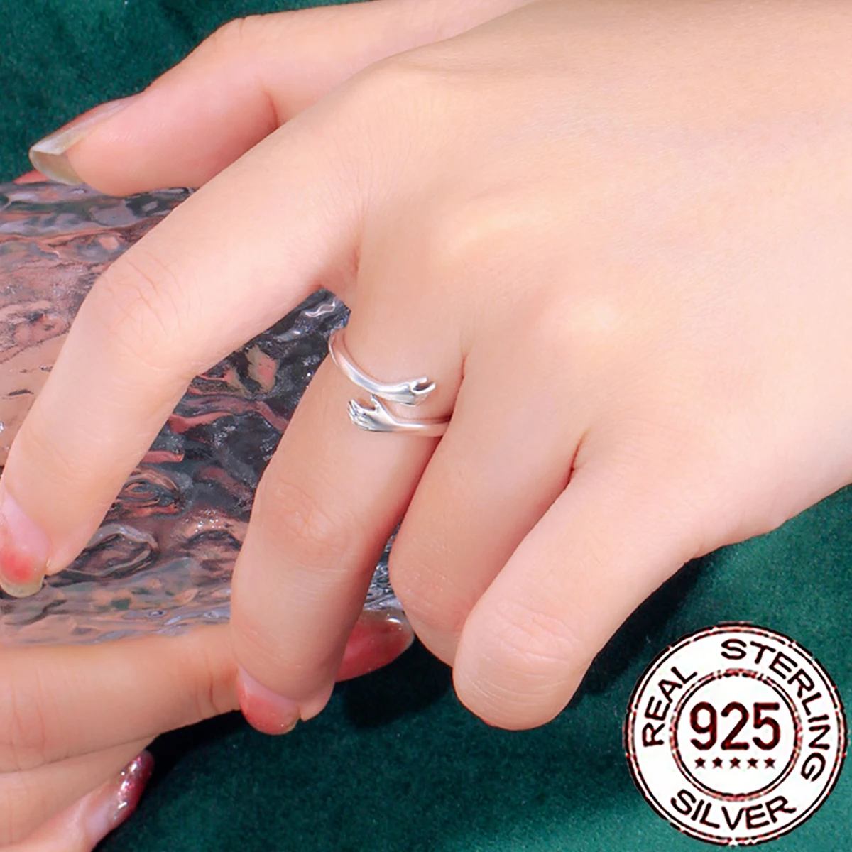 QooLady 925 Sterling Silver Trendy Hand Hugging Open Adjustable Finger Ring for Women Wedding Party Statement Jewelry Gift SR025