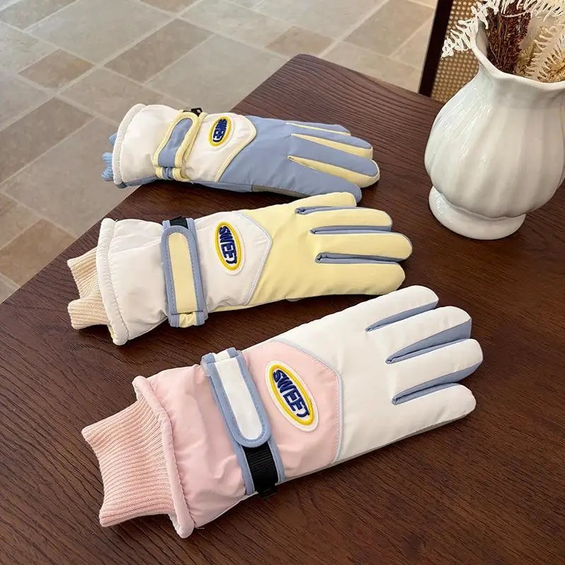 1 Paar süße, wasserdichte Winter-Skihandschuhe mit Touchscreen-Funktion, dickem Fleece-Futter und verstellbarem Handgelenksriemen zum Skifahren und Wandern – Detail 2