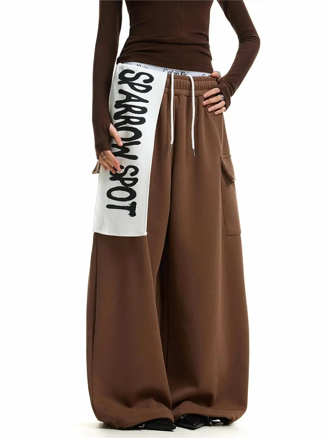 

Американские ретро-спортивные брюки в стиле стритвир с буквенными нашивками, широкие штанины, повседневные, для танцев, с эластичным поясом, свободного кроя, для отдыха