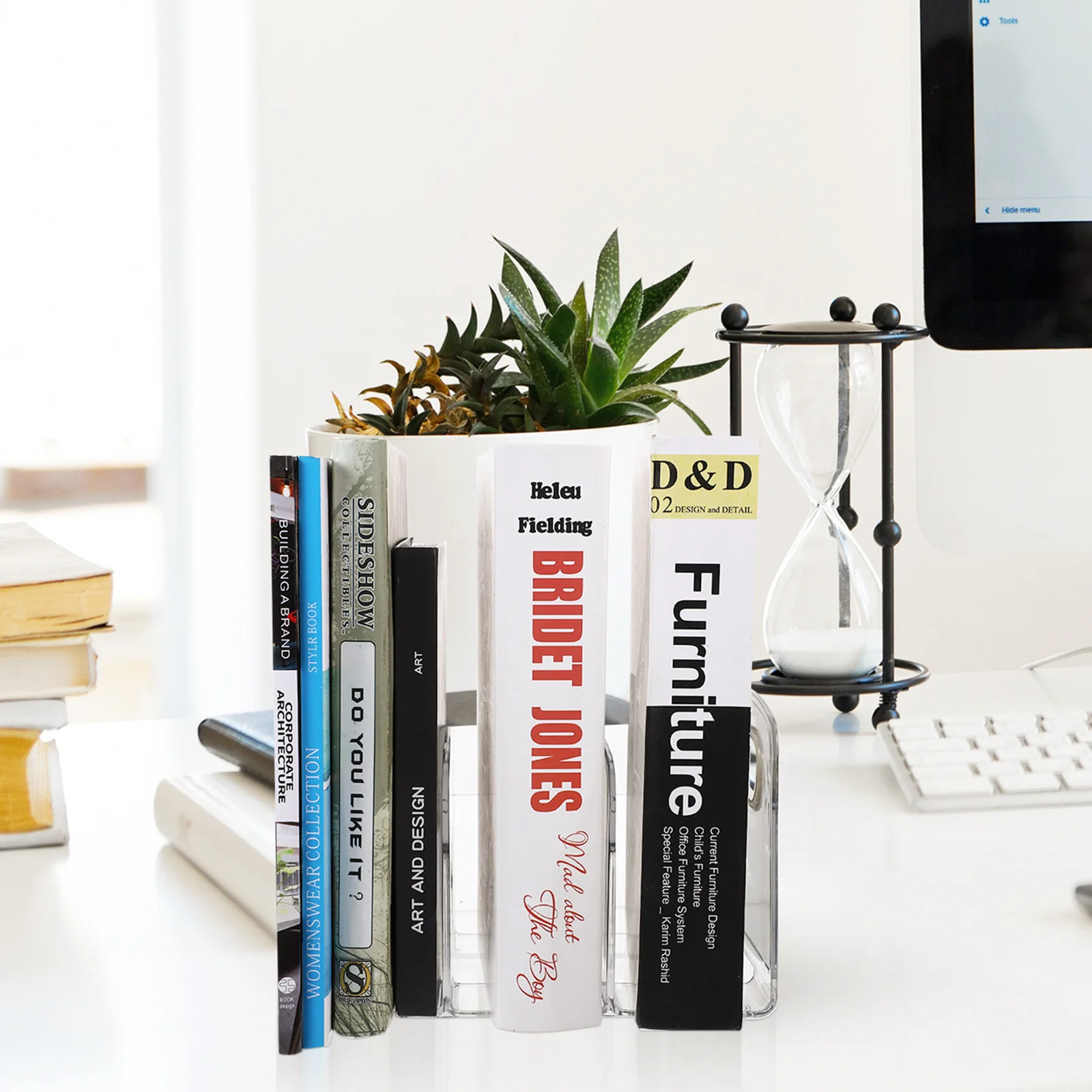 حامل كتب بلاستيكي مزخرف، تصميم بسيط، حامل ملفات منظم للكتب المكتبي متعدد الوظائف #1