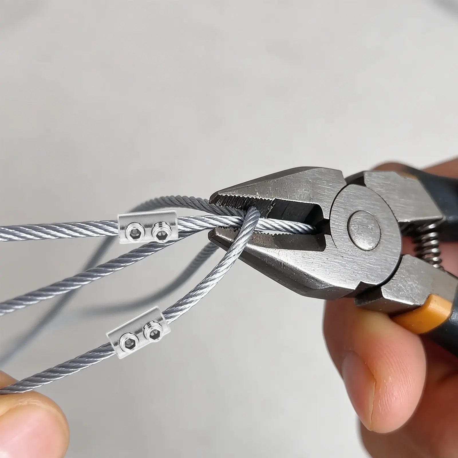 20Pcs Double Hole Stainless Steel Wire Rope Clamp Secure Vertical Locking for 2Mm Wire Clothesline Deck Railing Light Fixtures - view 5