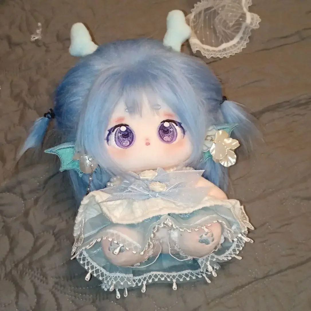 Anime jogo xi shi kawaii cabelo azul menina macio pelúcia algodão boneca corpo vestir-se brinquedos de pelúcia anime cosplay bonecas travesseiro presente 20cm