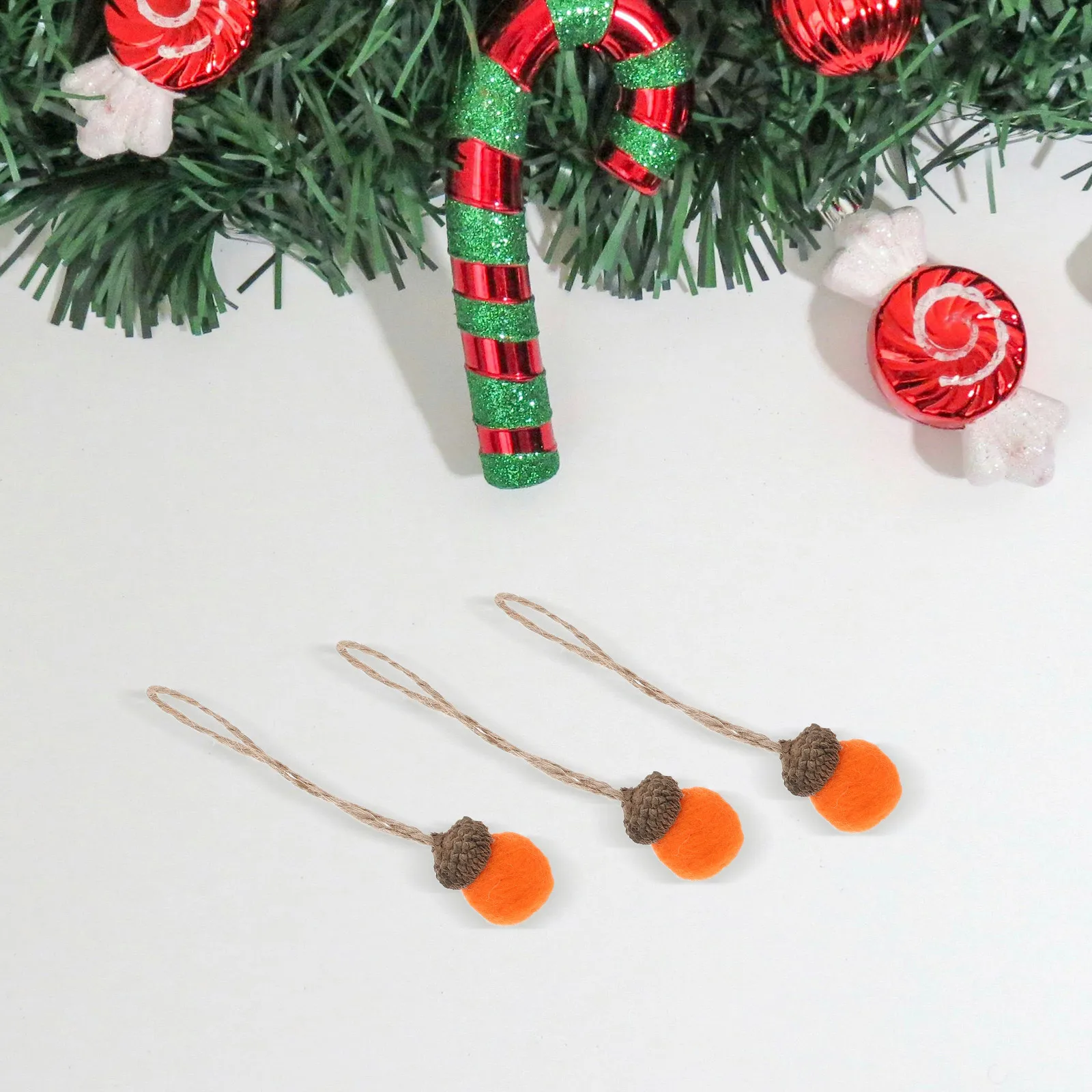 

10Pcs Felt Acorn Charm Pine Cone Centerpiece Christmas Tree Decoration Realistic Lightweight Farmhouse Hanging Decor