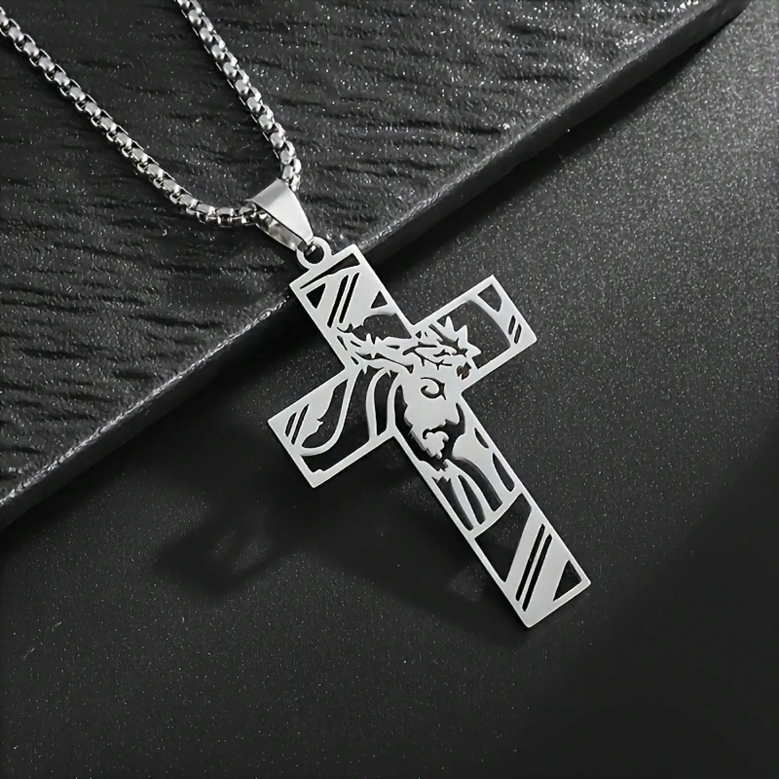 Nuevo Collar de Acero Inoxidable con Colgante de Cruz Hueca, Accesorios de Personalidad Hip-Hop para Hombre