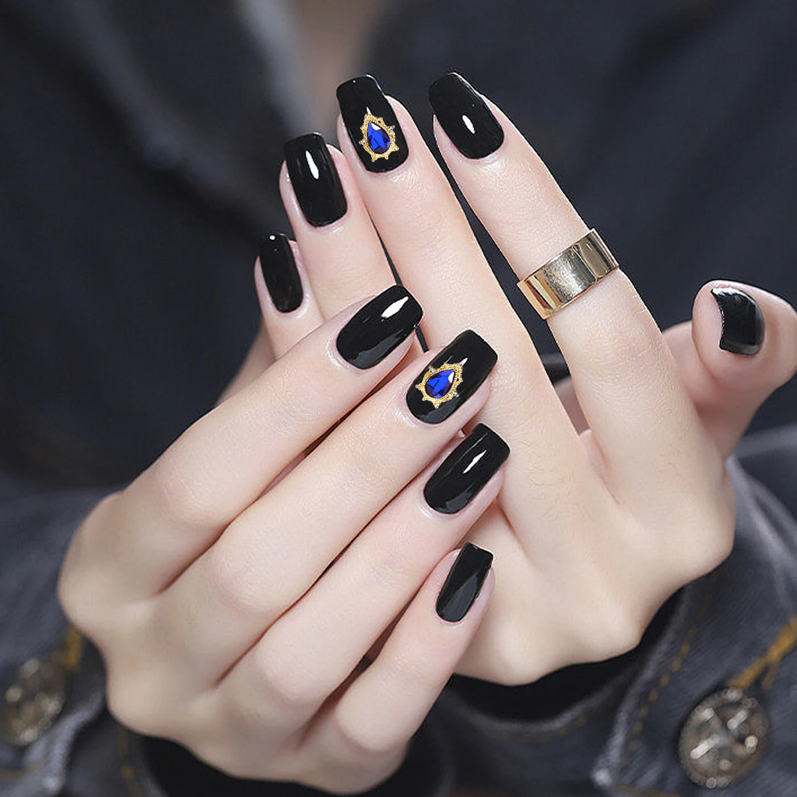 

30pcs Alloy Rhinestones Nail Gems Heart Shape Decoration for Women Fake Nails Art Supplies Bright Luster Durable Charm