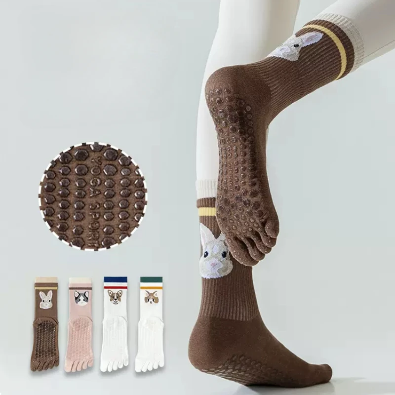 

Cartoon Cute Yoga Socks Women Soft Cotton Breathable Gym Fitness Dance Sports Socks Professional Silicone Non-slip Pilates Socks