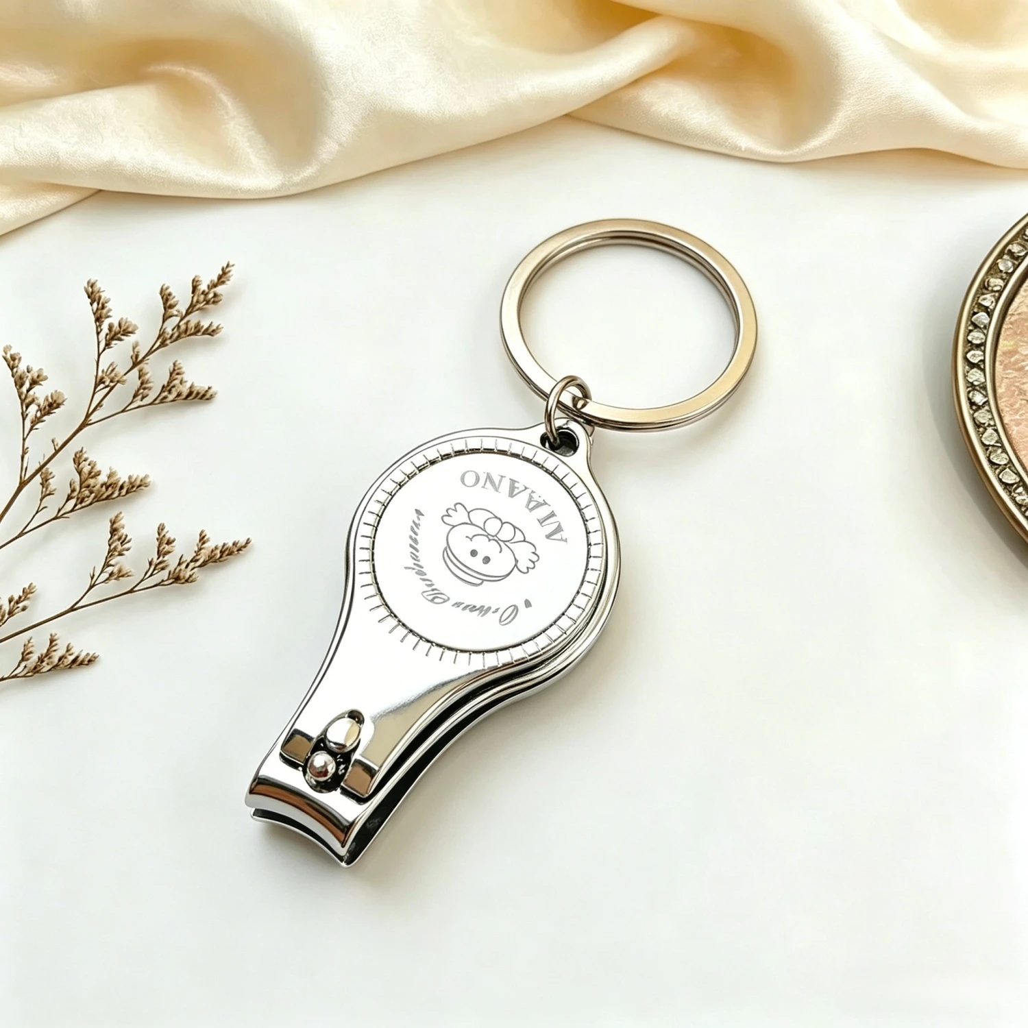 Wedding/Birthday/Baptism/First/Communion/Anniversary Multifunctional Beer Opener Keychain Nail Clippers Personalize Carving Gift