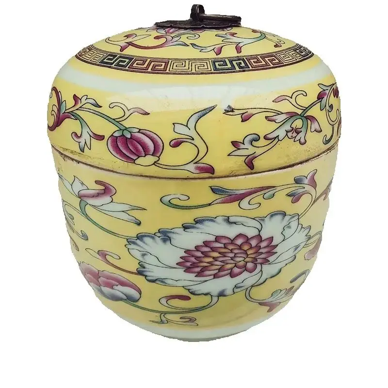 

Chinese Old Porcelain collectibles yellow Enamel color Entangled Lotus Pattern Cover jar storage jar