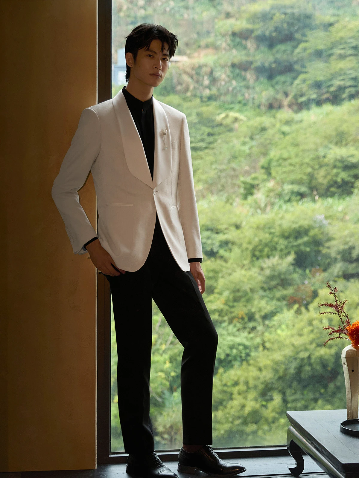 

Мужской белый легкий летний смокинг с шалевым воротником, премиум-класса, для свадьбы, помолвки, дышащий, для жениха