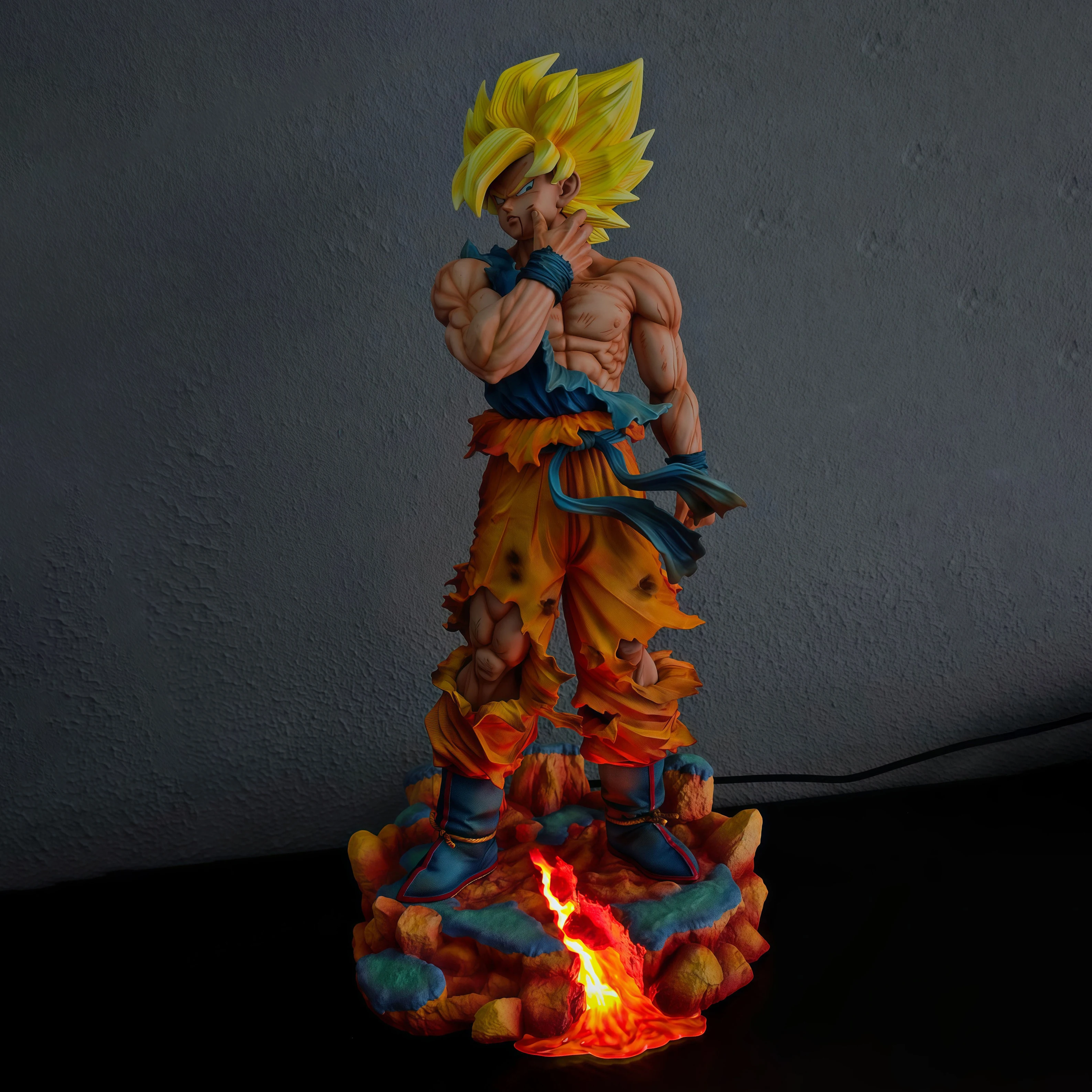 

34cm Dragon Ball Super Saiyan Goku SSJ1 Action Figures Garage Kits