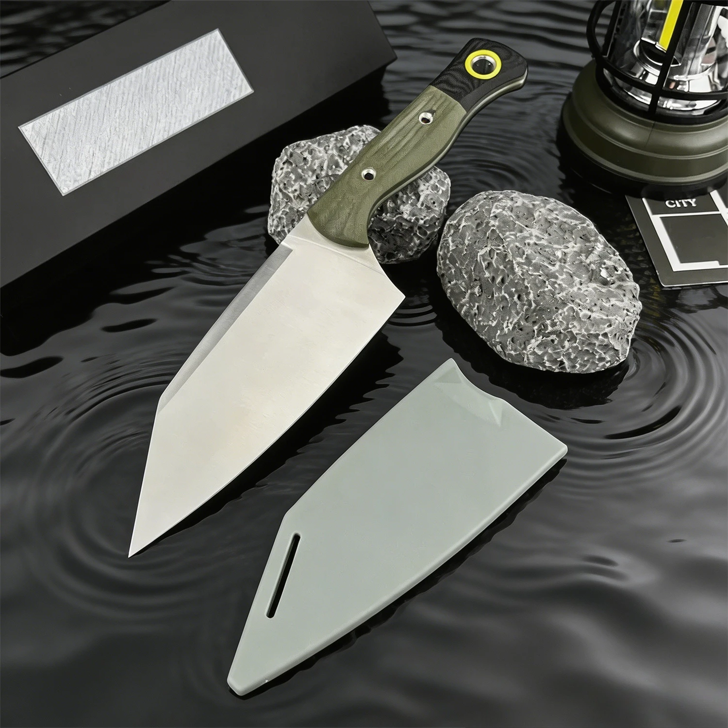 

Heavy Duty Outdoor Utility Fixed Blade Knife, Model 4010BK-01, Wear Resistant D2 Steel, Comfort G10 Handle, Multifunctional Tool