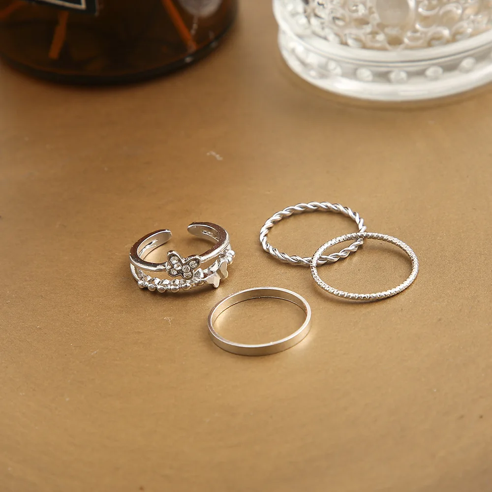 Four Piece Set of Super Fairy Spiral Ring, Female Instagram Style, Simple, Niche, Exquisite Temperament, Joint Food Ring