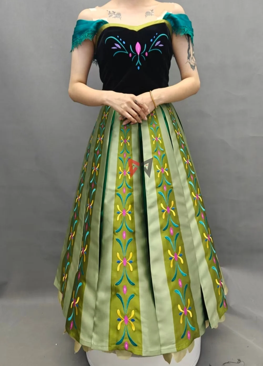 

New Ice Anna Princess Cosplay Costume Embroidery Vest Skirt Necklace Hair Accessories For Game Party Halloween In Stock