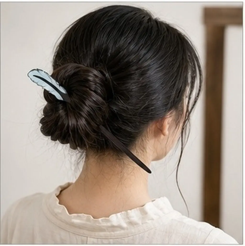 Handmade Wooden Hairpin for Women – Vintage Chinese Style Chignon Pin, Elegant Updo Hair Styling Accessory