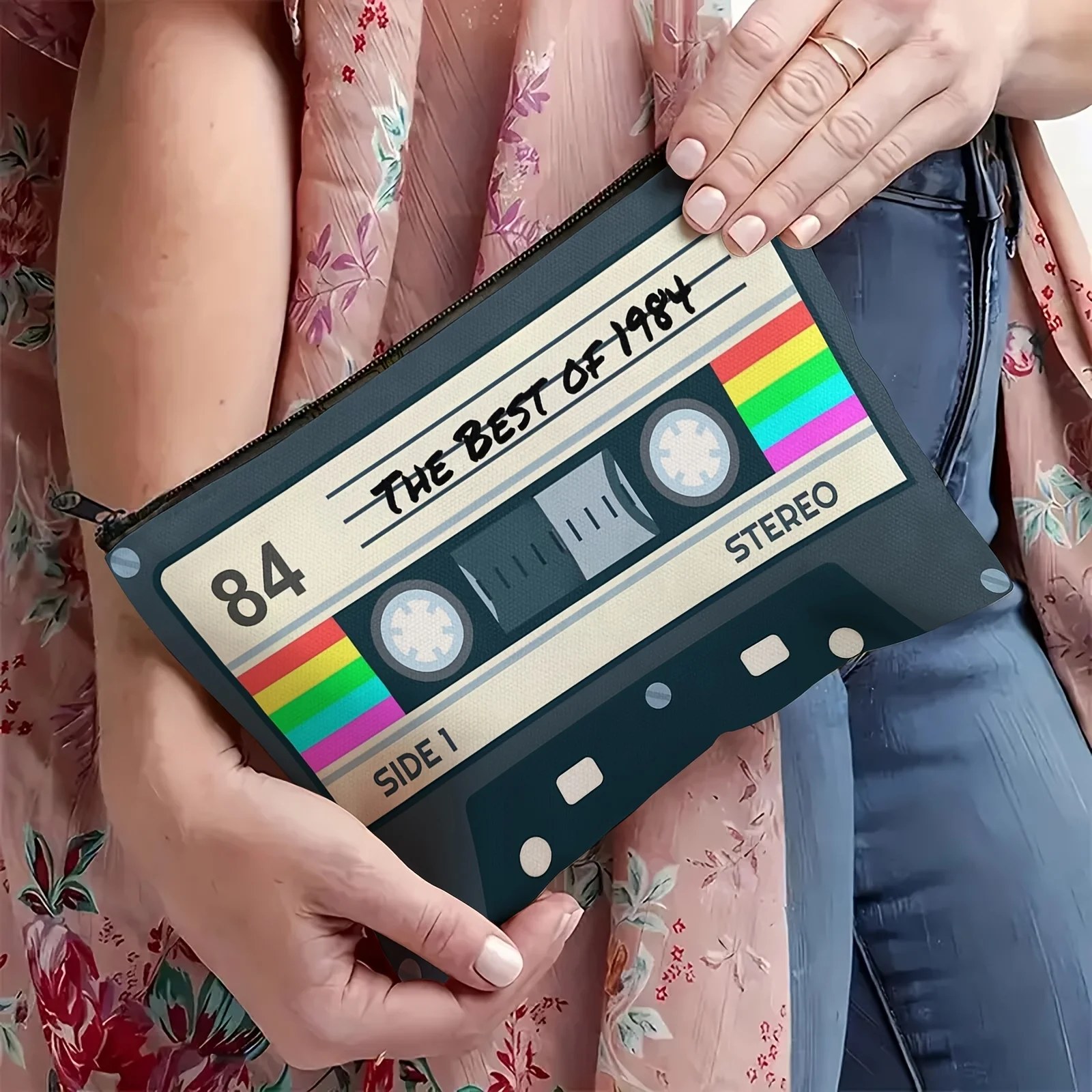 حقيبة مستحضرات التجميل كاسيت ريترو 1984 - حقيبة لطيفة متعددة الوظائف بسحاب للنساء، حقيبة تخزين المجوهرات