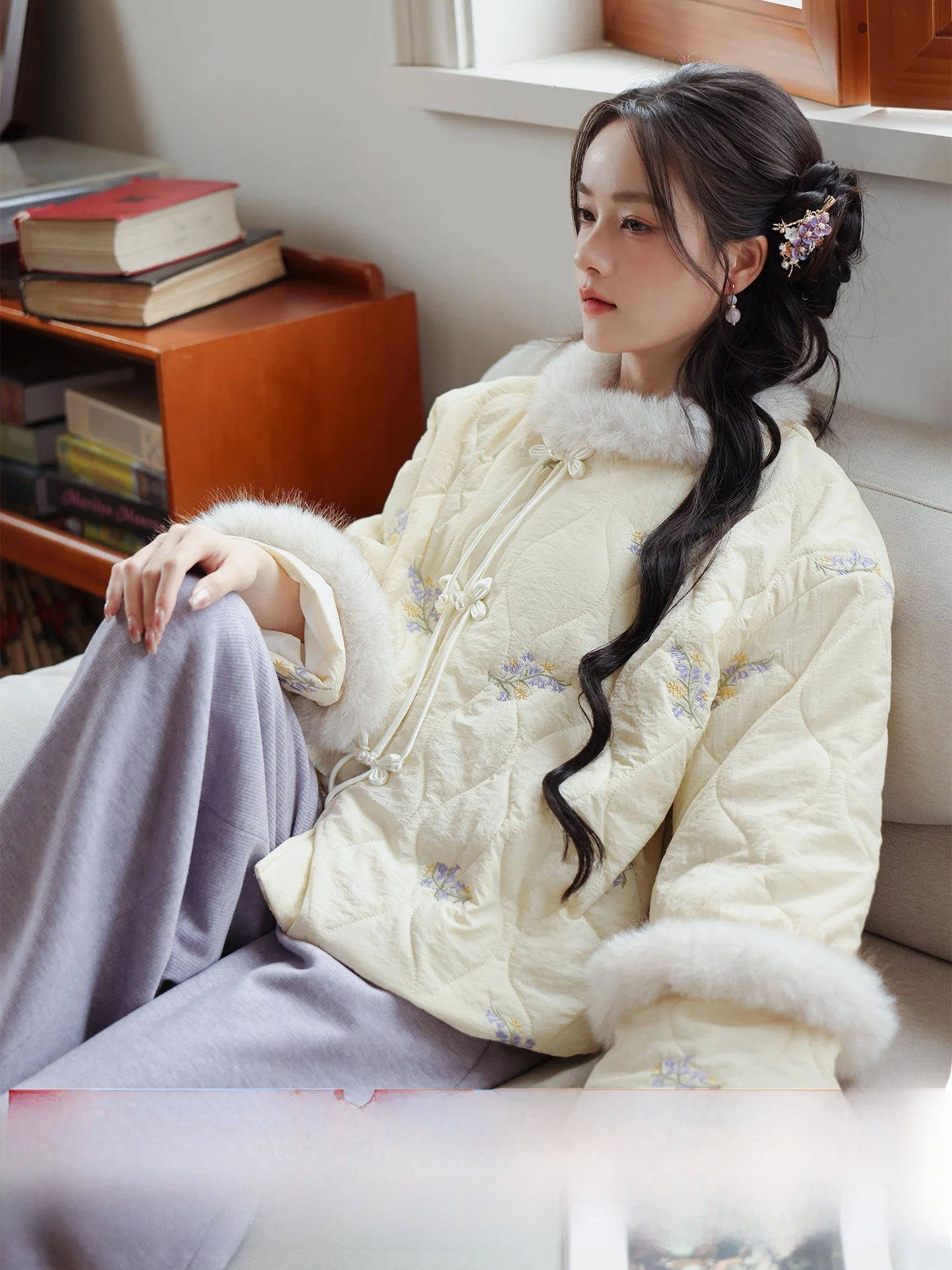 

Комплект Renewal Feng: винтажный вышитый жакет с узором сливы и брюки с широкими штанинами, женский модный прямой крой, хлопковое пальто