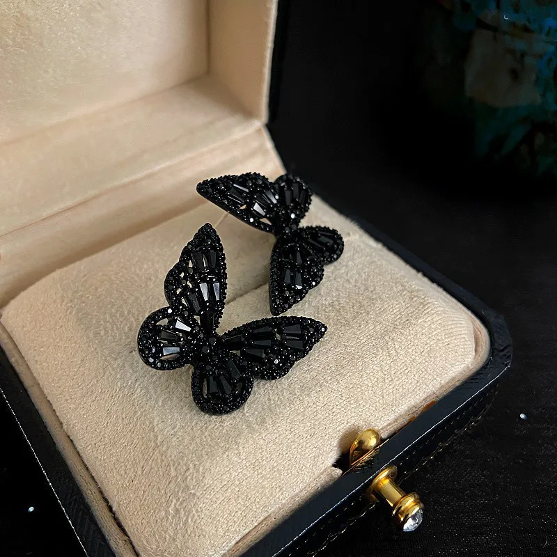 

New Shiny Crystal Zircon Black Butterfly Earrings Studs for Women Stylish Accessories Personalized Charm Jewelry Party Gift