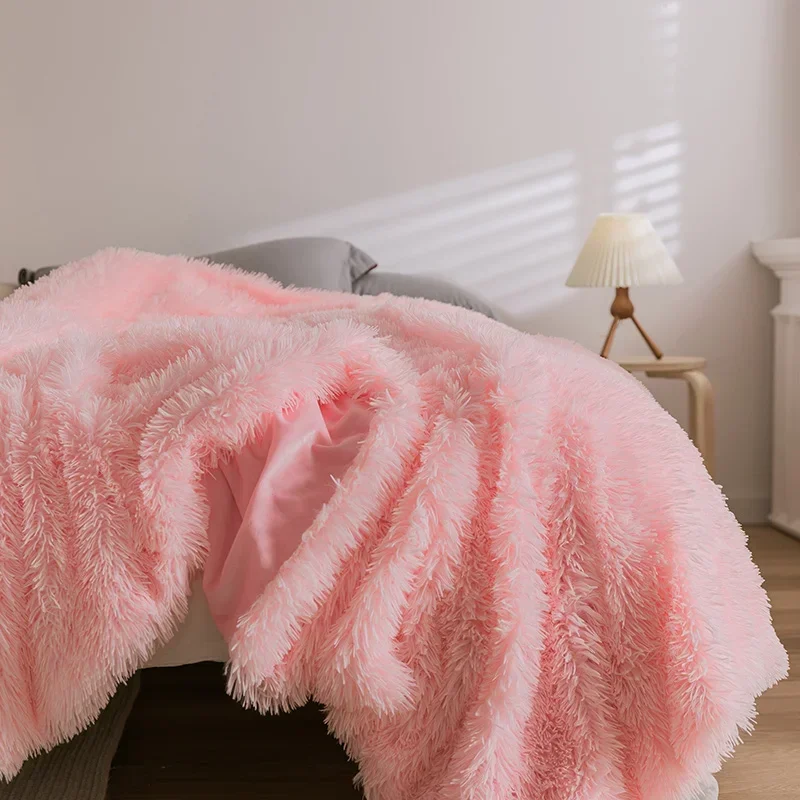 Pink Faux Fur Blankets Soft Fuzzy Fluffy Blankets, Warm Thick Long Hair Shag Lightweight Cozy Throw for Bedroom Sofa Couch Bed