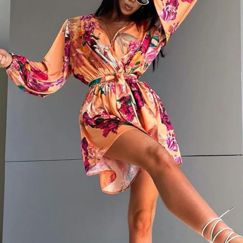 2024 Autumn New Floral Print Casual Romper Lady Sexy V Neck Lace Up Shorts Jumpsuits Fashion Long Sleeved High Street Playsuit