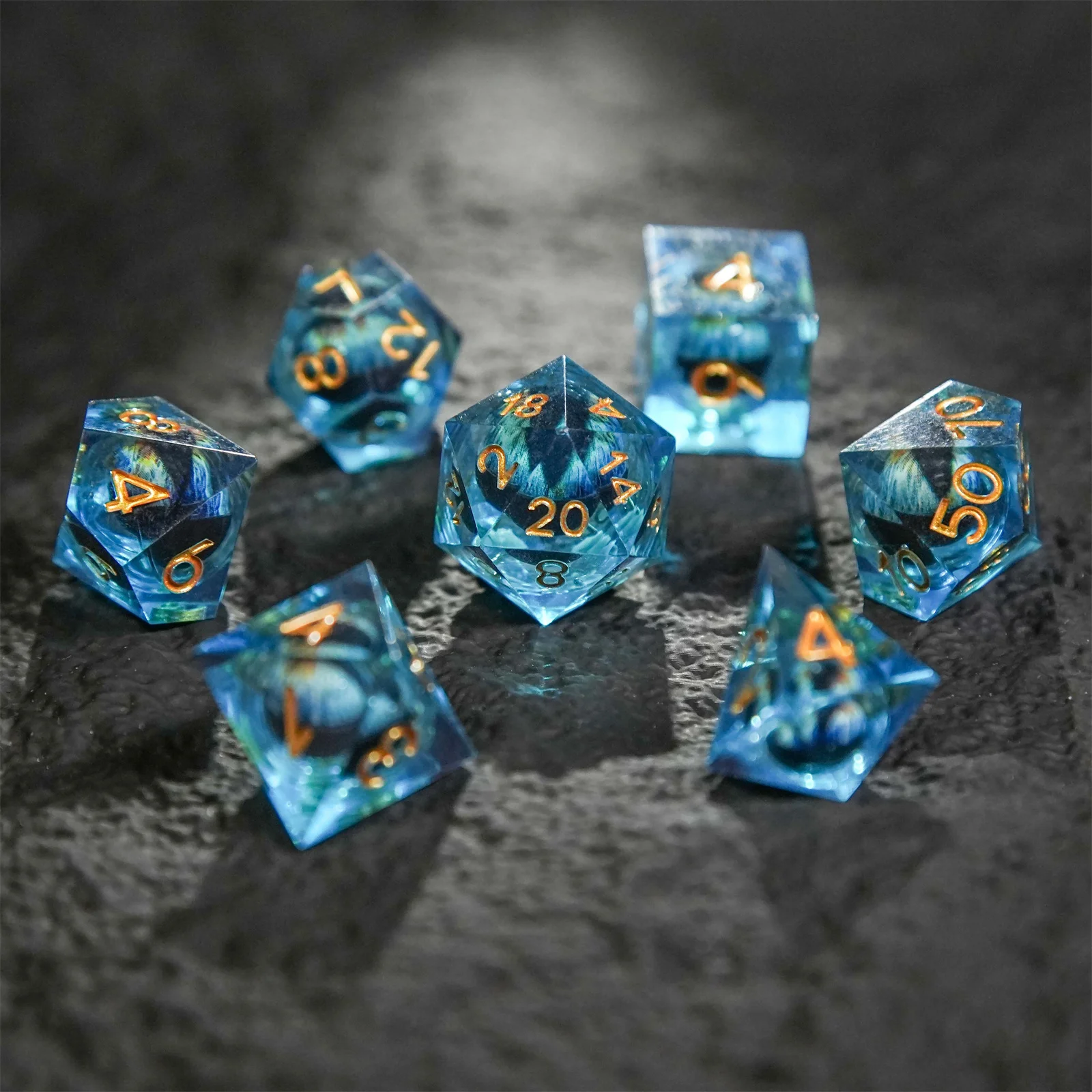 1-7 Stück Golden Word Dargon Eye DND Würfel-Set, Katzenauge, flüssiger Kern, scharfe Kante, polyedrisches Harzwürfel-Set für mehrseitiges RPG D6~D20