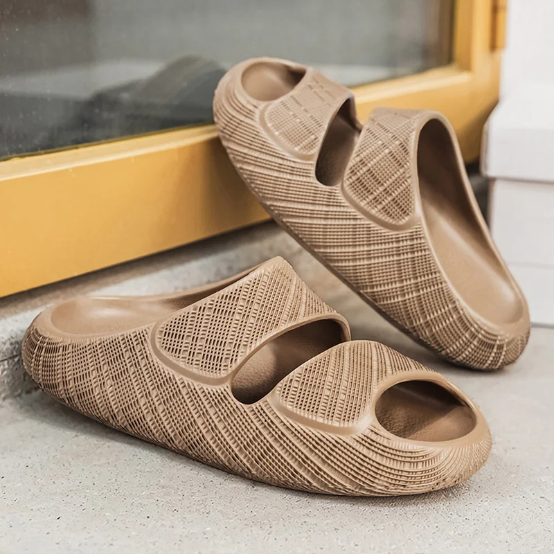 Summer Slippers For Men EVA Soft Slides Indoor Outdoor Beach Sandals Fashion Men Casual Shoes Garden Shoes Male House Slippers