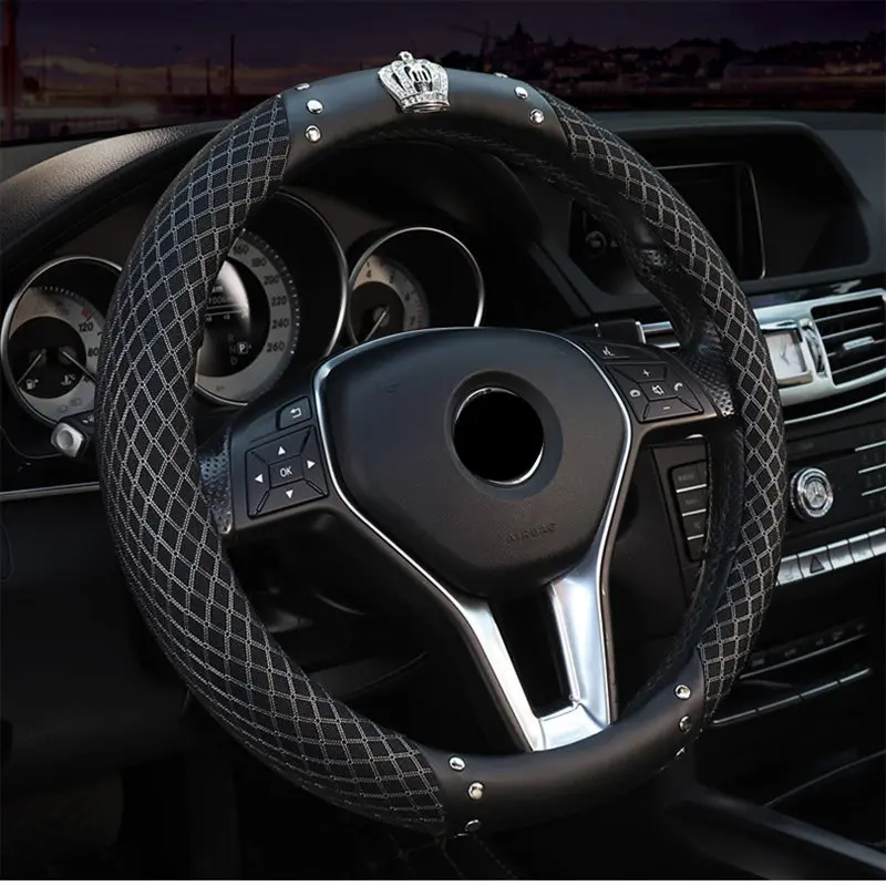 Ice silk Leather Steering Wheel Cover Queen\'s Bling Diamond with Rivets Four Seasons car handlebar Covers For Women Car Styling