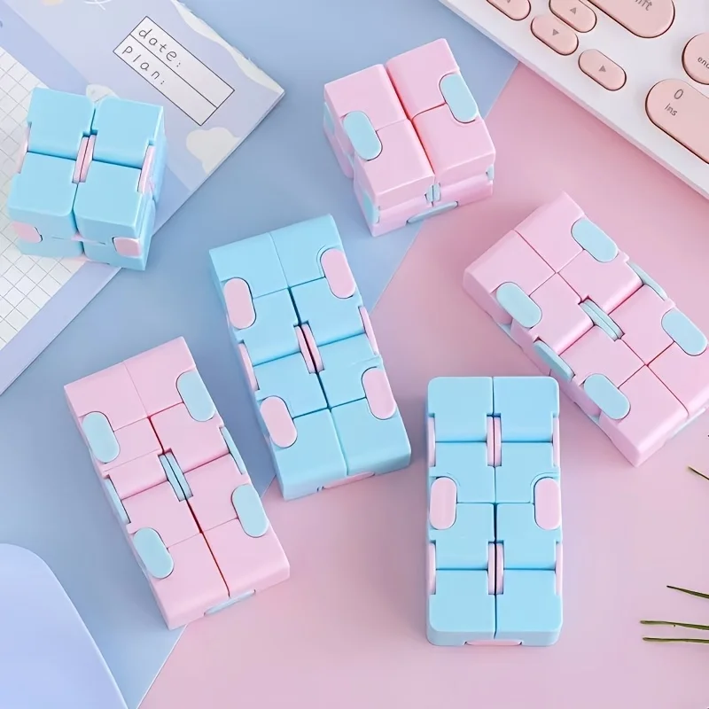 Creative Unlimited Magic Cube, Easing Finger Decompression Durable Plastic | Relax, Birthday, Christmas,Party Game