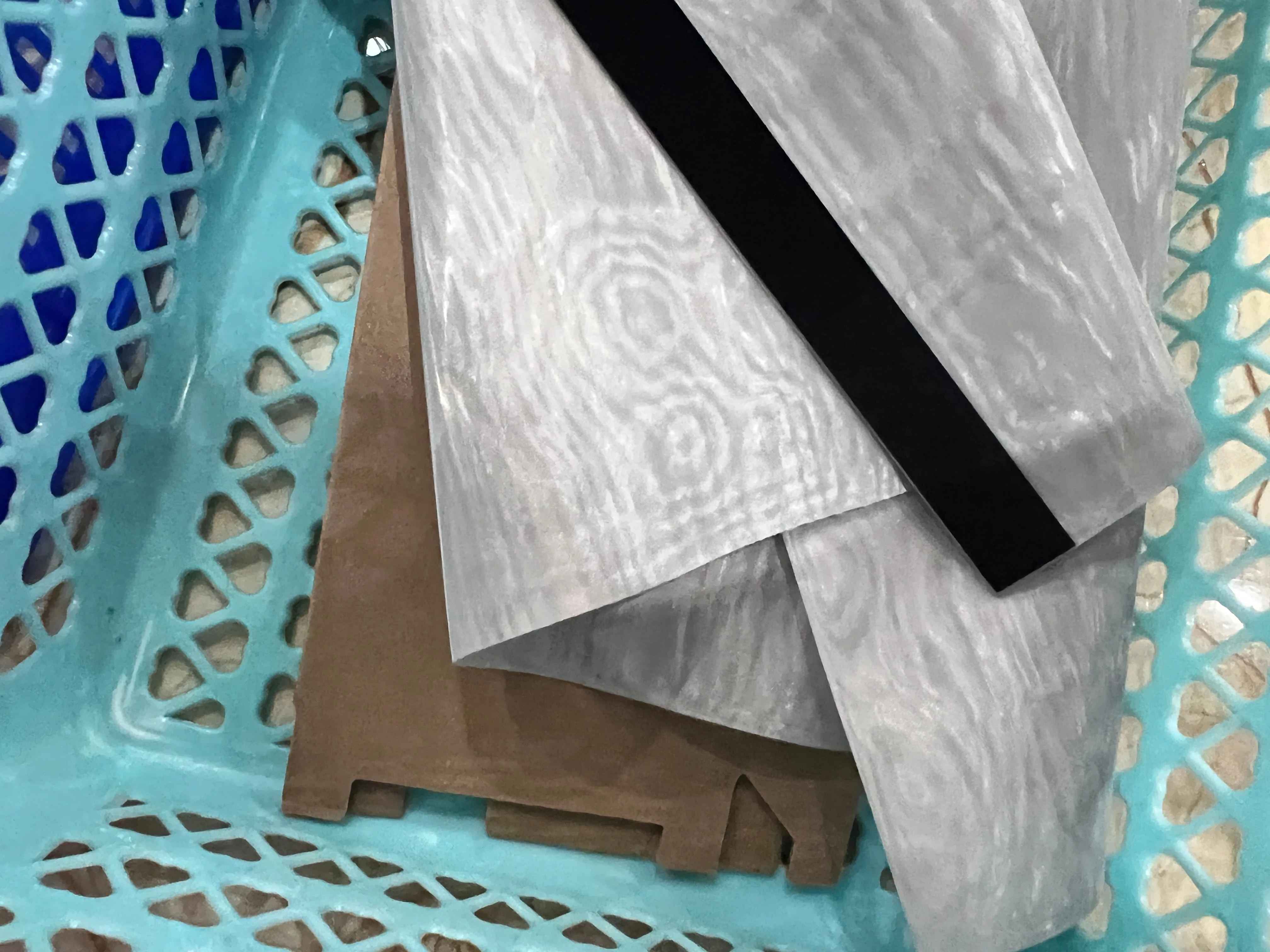 

024-17115-008 Duplicator SCREEN Assy with Plate for Riso B4 A4 A3 RV RZ EV EZ 024-17115 023-17297 49cm X 33cm