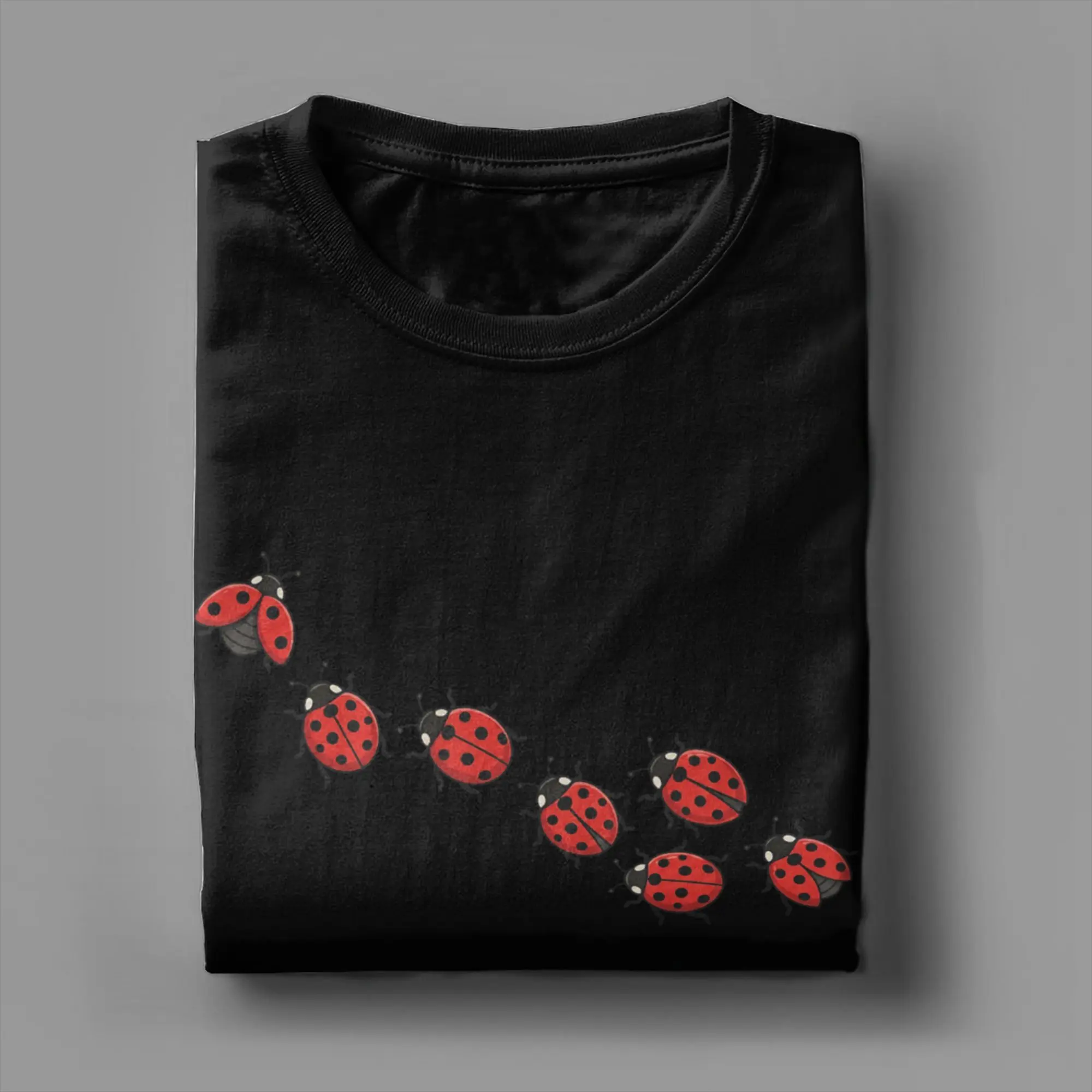 Herren T-Shirts Minimalistisch Glücklicher Marienkäfer Niedliche Marienkäfer-Grafik Lustige Baumwoll-T-Shirts Kurzarm T-Shirts O-Ausschnitt Tops Einzigartig – Detail 4