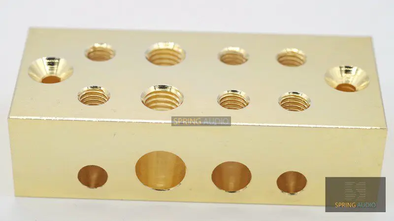 Australian king of speakers Bocchino's WireGrub crossover, with Australian virgin copper providing smooth and pure sound quality