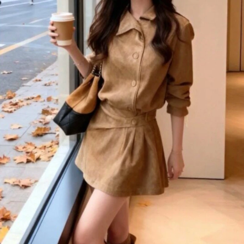 

Retro High-end Feeling, Super Beautiful Waist Cinching Dress, 2026 Winter Small Stature Temperament Short Skirt