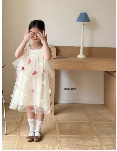 

Girls Skirt 2025 Summer New Childrens Clothes Korean Style Girls Baby Three-dimensional Flower Halter Princess Dress
