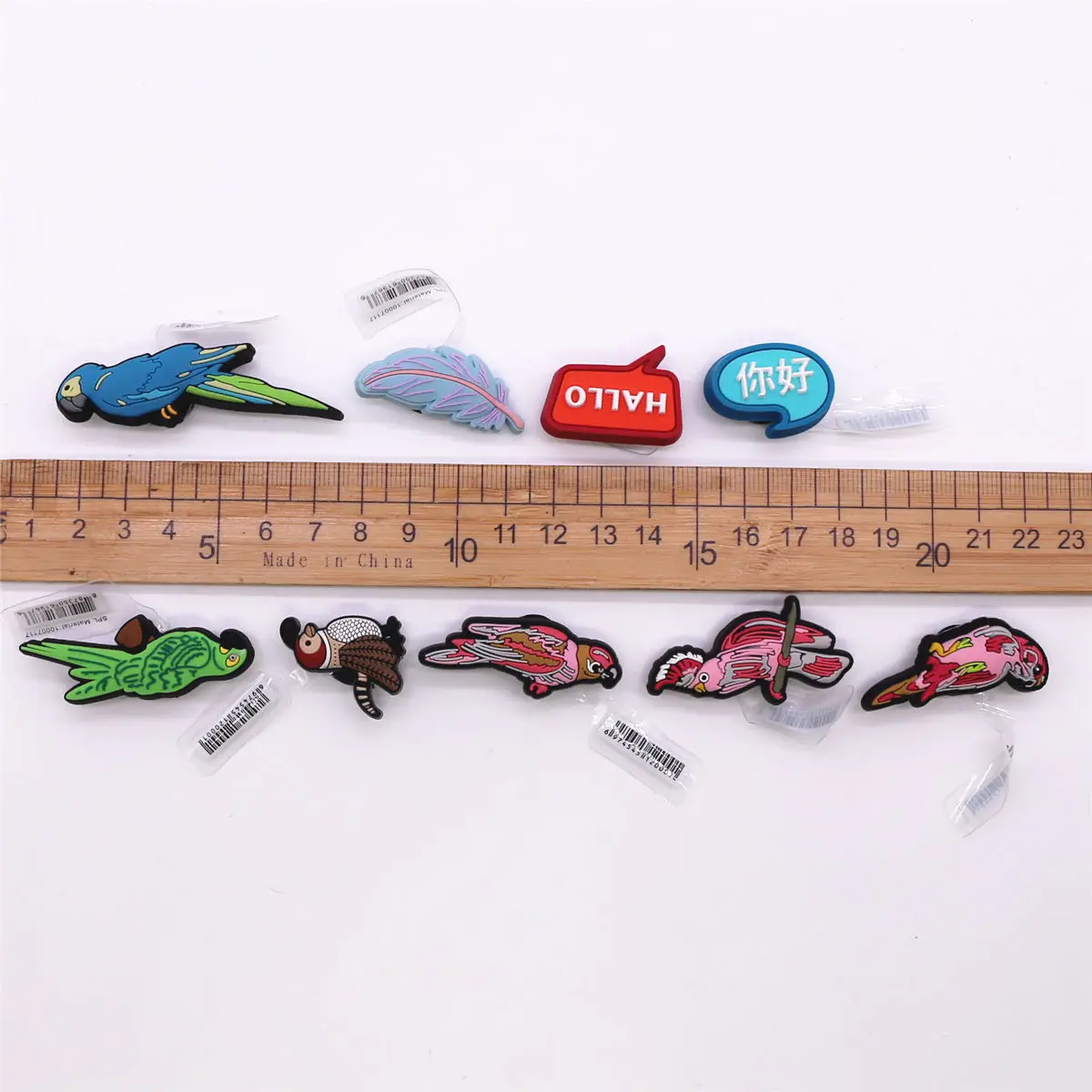 1pcs Original Birds PVC Shoe Charm Decorations Red and Blue Parrots Shapes Designer Shoe Upper Buckle Accessories Kids Gifts