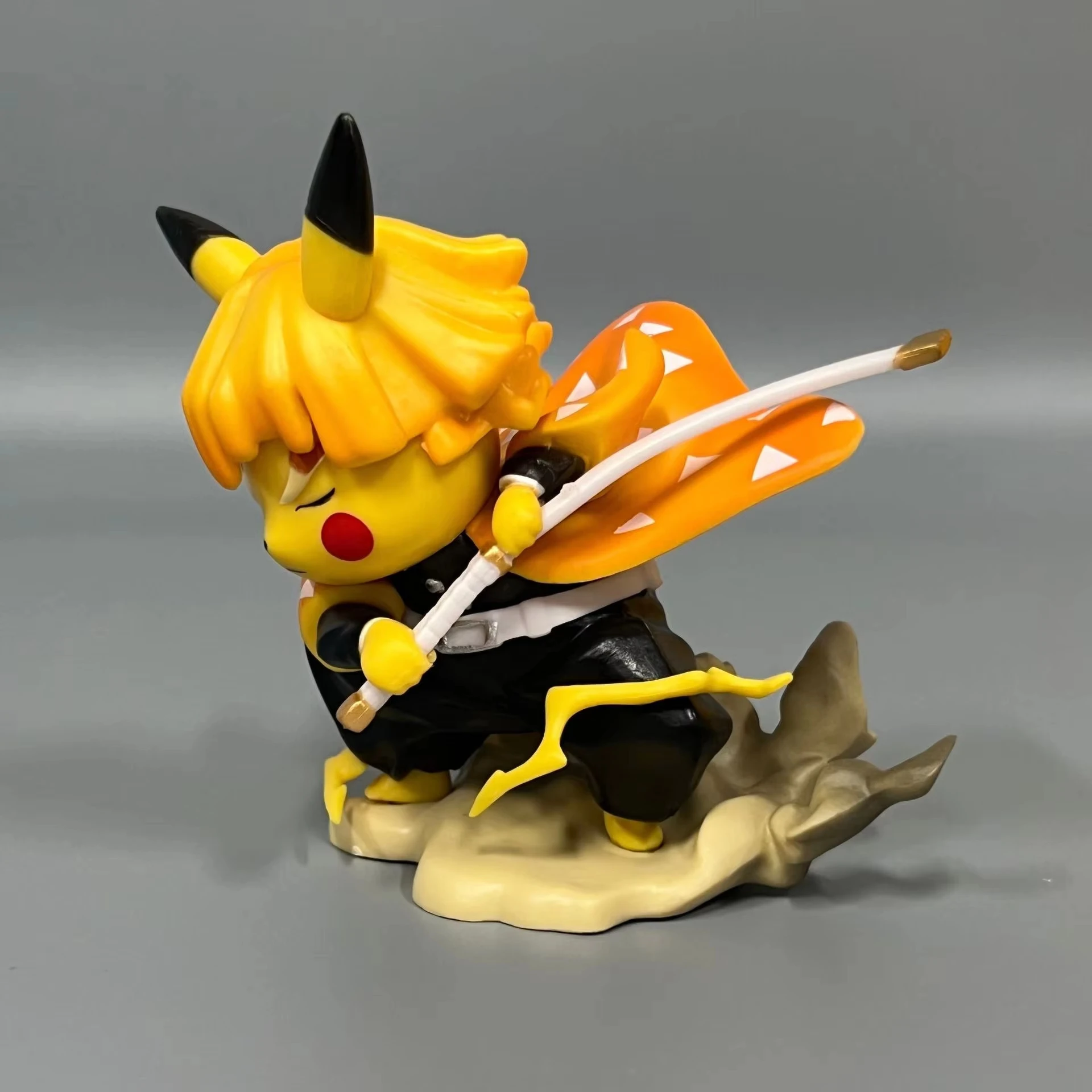 11cm Pikachu Anime Figure Pikachu Cross-dressing Agatsuma Zenitsu Figurine Pvc Gk Statue Model Doll Collection Ornament Toy Gift
