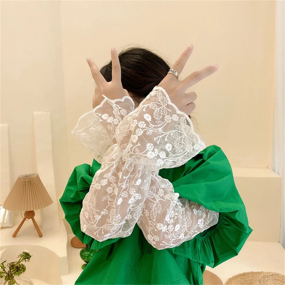 

Lace Arm Sleeve Long White Flower Sunscreen Ice Sleeve Elegant Fashion Thin Mesh Sleeve Cover Driving Cycling Clothing Gloves