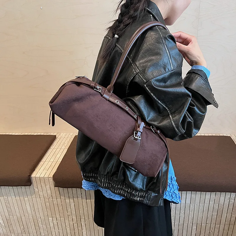 Vintage Faux Suede Shoulder Bag for Women Handbags Tassel Female Armpit Bag Designer Ladies Totes Burgundy Bolsa Feminina