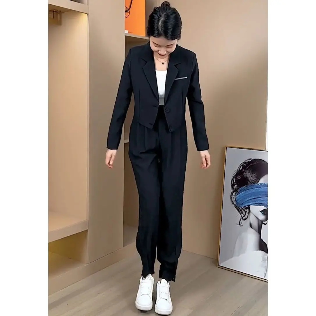 Fashion Casual Set for Women in Spring and Autumn New Korean Version Solid Color Slimming Short Jacket and Pants Two-piece Set