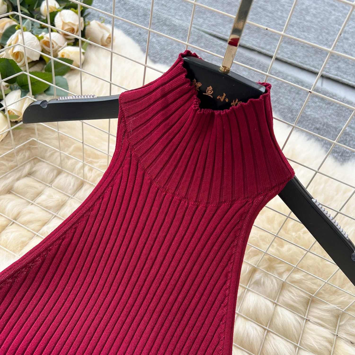 新しい夏の基本ニットロングドレスノースリーブ固体タートルネック高弾性スキニー 2025 ファッション女性ボディコンスプリットマキシドレス