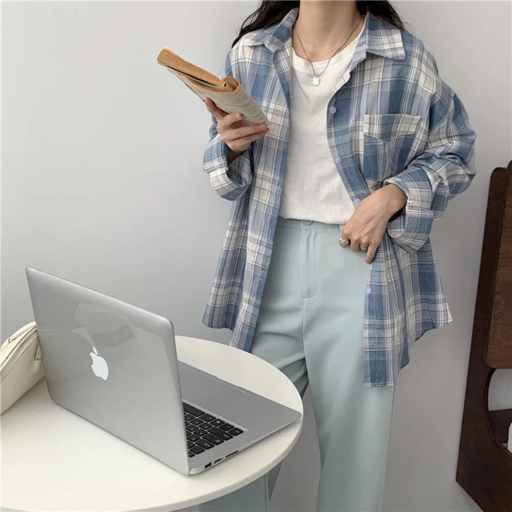 2024 Spring and Autumn Edition Fashion Retro Plaid Shirts Blouses Women Office Lady Loose Shirts Sense of design Checked Blouses